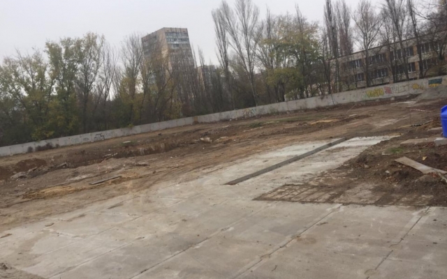 Опять попал: суд наложил арест на стройплощадку Альперина Фото № 4 Опять попал: суд наложил арест на стройплощадку Альперина Фото № 4