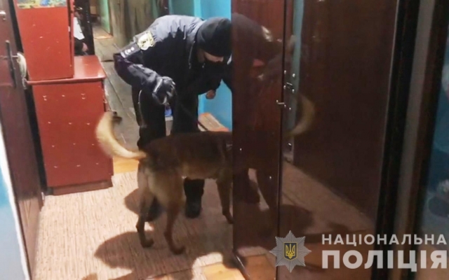 В общежитии взорвалась граната Фото № 2 В общежитии взорвалась граната Фото № 2