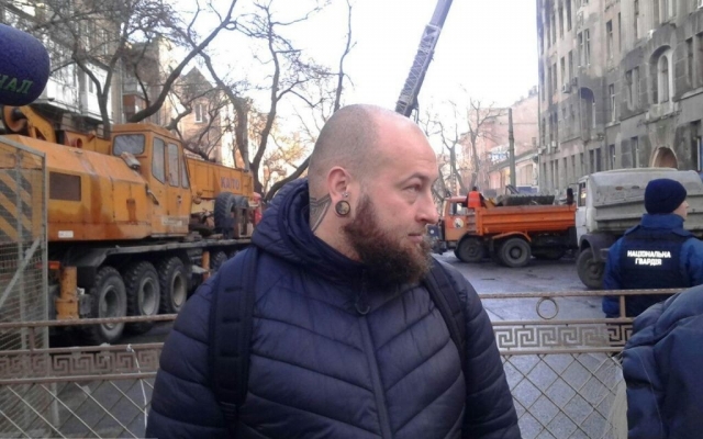 Волонтеров и членов Красного креста выгнали с места пожара Фото № 0 Волонтеров и членов Красного креста выгнали с места пожара Фото № 0