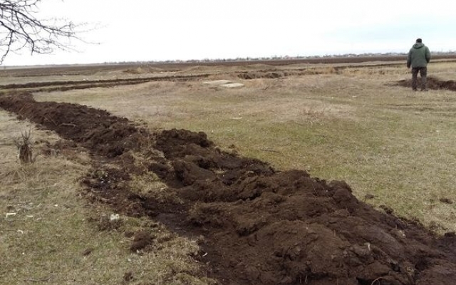 В В
