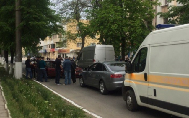 Масштабная авария в Измаиле, повреждены пять автомобилей Фото № 1 Масштабная авария в Измаиле, повреждены пять автомобилей Фото № 1