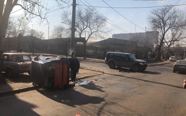 В Одессе произошло ДТП с четырьмя автомобилями Фото № 0 В Одессе произошло ДТП с четырьмя автомобилями Фото № 0