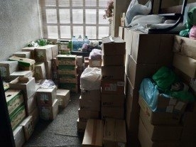 Волонтеры в Одессе разгрузили 18 тонн продуктов для пожилых людей и многодетных семей. Фото № 0 Волонтеры в Одессе разгрузили 18 тонн продуктов для пожилых людей и многодетных семей. Фото № 0