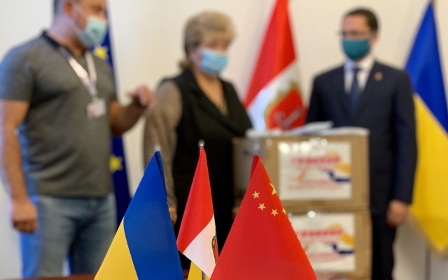 Китайские партнеры передали Одессе 10 000 масок Фото № 0 Китайские партнеры передали Одессе 10 000 масок Фото № 0
