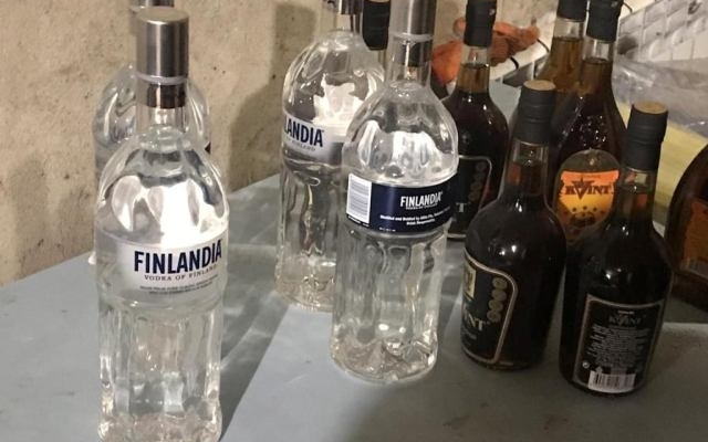 В Одесской области подделывали элитный алкоголь Фото № 0 В Одесской области подделывали элитный алкоголь Фото № 0