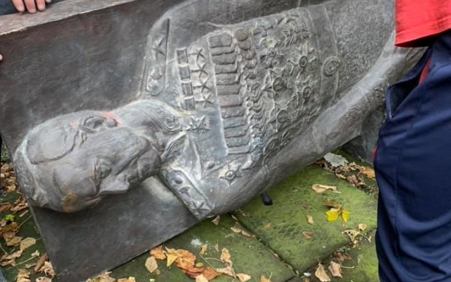 Куда девали каменного Жукова? Фото № 0 Куда девали каменного Жукова? Фото № 0