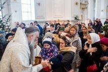 В Одесском Спасо-Преображенском соборе митрополит Агафангел совершил Божественную литургию Фото № 9 В Одесском Спасо-Преображенском соборе митрополит Агафангел совершил Божественную литургию Фото № 9