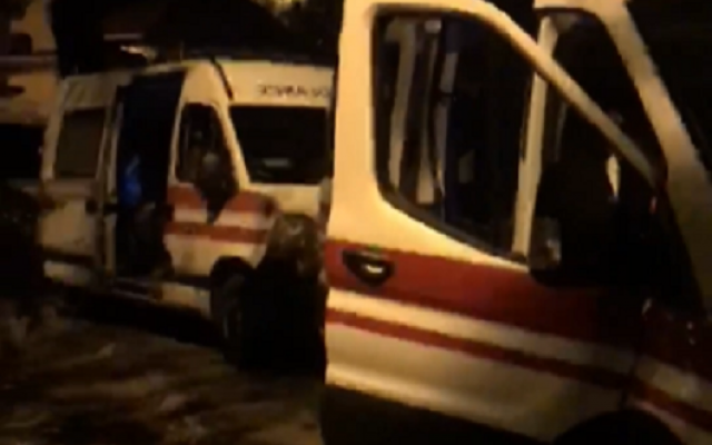 В Одессе пациенты, прибывшие по скорой, ждали приема в очереди Фото № 0 В Одессе пациенты, прибывшие по скорой, ждали приема в очереди Фото № 0