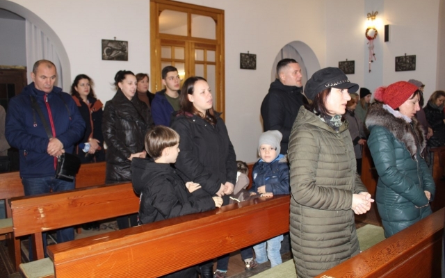 Католики и большинство православных христиан мира сегодня празднуют Рождество Христово Фото № 1 Католики и большинство православных христиан мира сегодня празднуют Рождество Христово Фото № 1