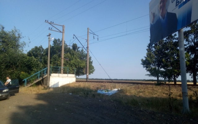 В Одессе предпринимателям, разместившим рекламу не Геннадия Труханова, спилили бигборды Фото № 0 В Одессе предпринимателям, разместившим рекламу не Геннадия Труханова, спилили бигборды Фото № 0
