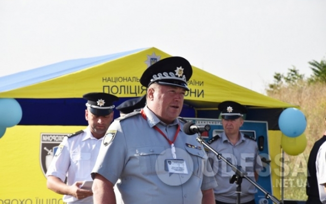 В Одессе прошли полицейские гонки по скоростному маневрированию Фото № 8 В Одессе прошли полицейские гонки по скоростному маневрированию Фото № 8
