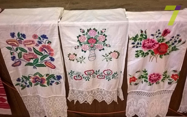 Выставка украинских народных рушников открылась в Одессе (ФОТО) Фото № 0 Выставка украинских народных рушников открылась в Одессе (ФОТО) Фото № 0