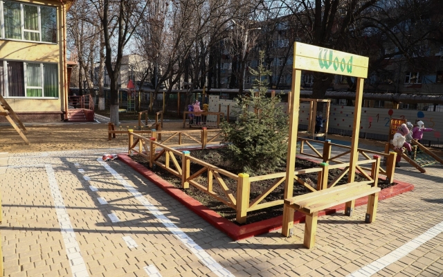 Город в миниатюре – в детском саду построили необычную игровую площадку Фото № 14 Город в миниатюре – в детском саду построили необычную игровую площадку Фото № 14