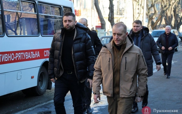 Пожар на Троицкой: Визит премьер-министра Украины в Одессу Фото № 2 Пожар на Троицкой: Визит премьер-министра Украины в Одессу Фото № 2