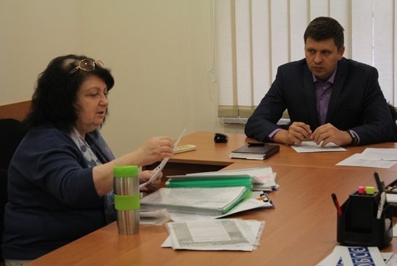 Начальник одесской полиции провел личный прием граждан Фото № 1 Начальник одесской полиции провел личный прием граждан Фото № 1