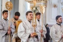 В Одесском Спасо-Преображенском соборе митрополит Агафангел совершил Божественную литургию Фото № 8 В Одесском Спасо-Преображенском соборе митрополит Агафангел совершил Божественную литургию Фото № 8