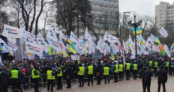 Предпринимателям дали отсрочку – кассовых аппаратов не будут требовать еще год Фото № 0 Предпринимателям дали отсрочку – кассовых аппаратов не будут требовать еще год Фото № 0
