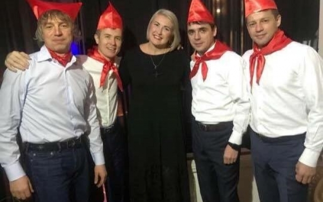 Депутаты городского совета Одессы от партии Геннадия Труханова оказались в центре скандала из-за корпоратива Фото № 7 Депутаты городского совета Одессы от партии Геннадия Труханова оказались в центре скандала из-за корпоратива Фото № 7