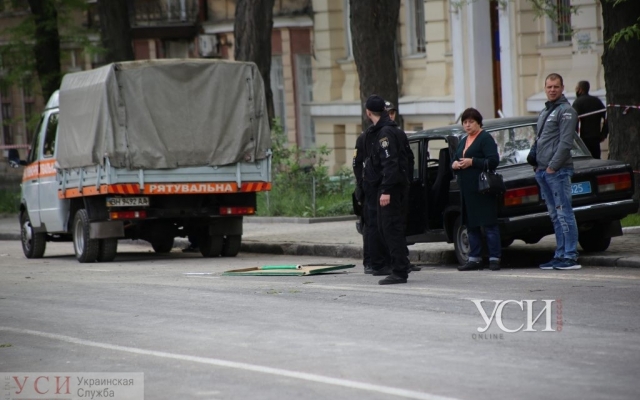 Спасатели закончили разгребать завалы на Торговой Фото № 3 Спасатели закончили разгребать завалы на Торговой Фото № 3