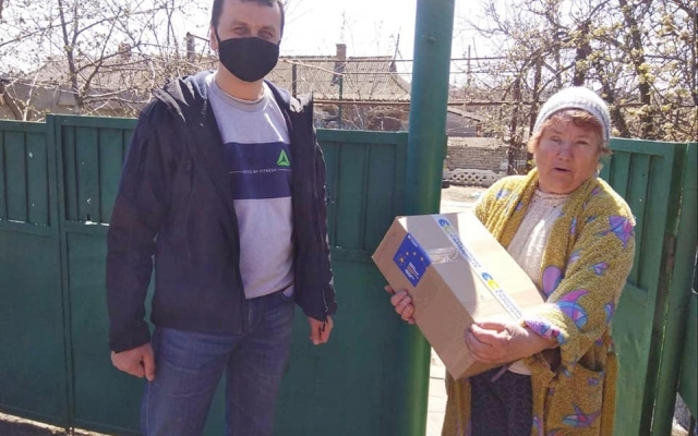 Нардеп – одессит привез на округ защиту для медиков и продукты нуждающимся Фото № 2 Нардеп – одессит привез на округ защиту для медиков и продукты нуждающимся Фото № 2