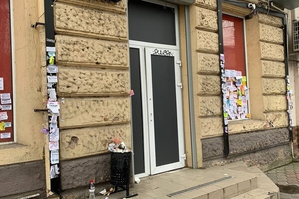 В Одессе массово закрываются небольшие магазины Фото № 0 В Одессе массово закрываются небольшие магазины Фото № 0
