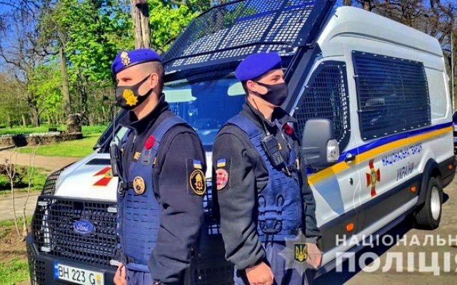 В Одессе 9 мая было 12 нарушений. За пилотку с красной звездой открыли криминальное дело Фото № 0 В Одессе 9 мая было 12 нарушений. За пилотку с красной звездой открыли криминальное дело Фото № 0
