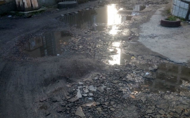 Одесситы просят горсовет навести порядок и восстановить дороги на Сахалинчик Фото № 1 Одесситы просят горсовет навести порядок и восстановить дороги на Сахалинчик Фото № 1