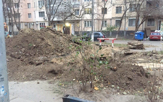 Коммунальщики оставили многоэтажный дом без тепла Фото № 0 Коммунальщики оставили многоэтажный дом без тепла Фото № 0