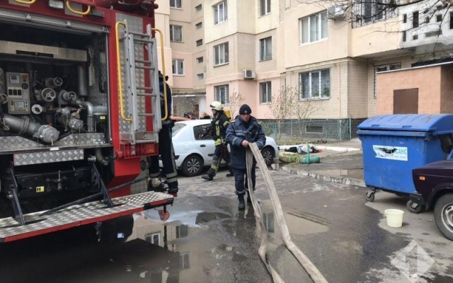 На поселке Котовского в огне погибли две одесситки Фото № 1 На поселке Котовского в огне погибли две одесситки Фото № 1