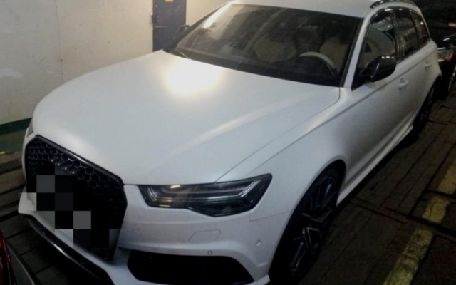Пограничники задержали разыскиваемый автомобиль Фото № 1 Пограничники задержали разыскиваемый автомобиль Фото № 1