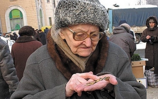 Пенсионеров старше 80 лет обеспечат продуктовыми наборами Фото № 0 Пенсионеров старше 80 лет обеспечат продуктовыми наборами Фото № 0