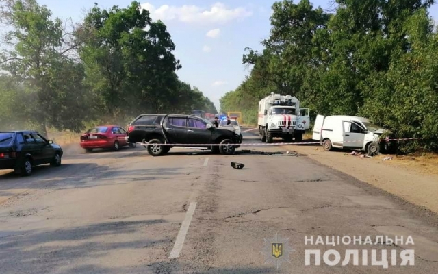 ДТП Одесса: Один водитель погиб, за жизнь второго борются врачи Фото № 2 ДТП Одесса: Один водитель погиб, за жизнь второго борются врачи Фото № 2