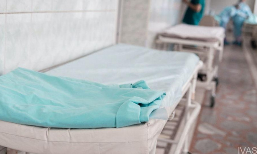 Прокуратура подозревает медиков в халатности: умерла женщина которую везли в больницу 2,5 часа