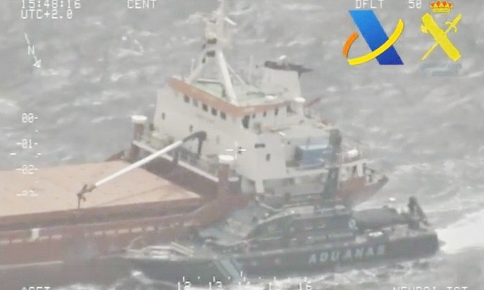 Испанцы перехватили судно с украинскими моряками, на корабле найдено 18 тонн гашиша