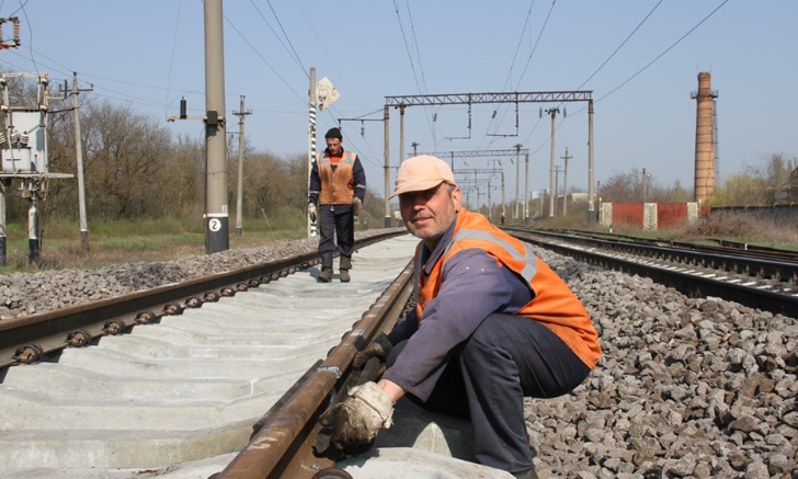 Одесская железная дорога: за полгода отремонтировали 94 км колеи 