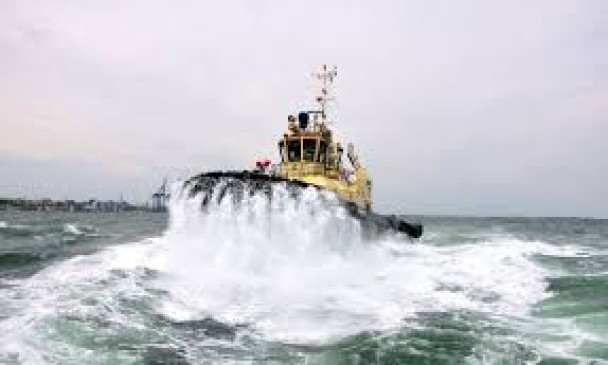 В Чёрном море с тонущего буксира удалось спасти экипаж