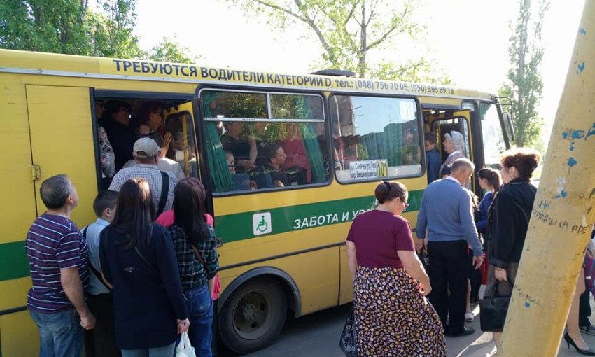 Транспортный коллапс в Белгороде-Днестровском: утром маршруток почти нет