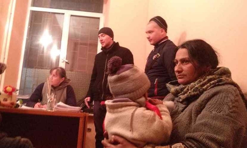 В Одессе горе-мать заставляла своих детей попрошайничать (ФОТО)