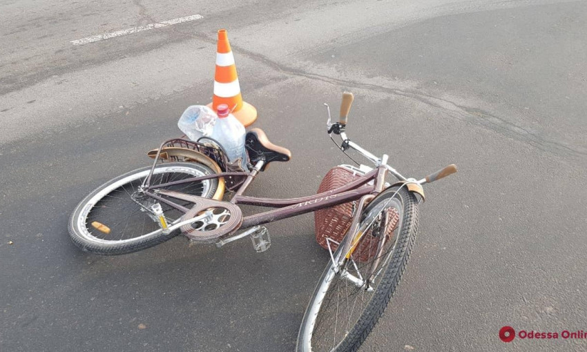 В Одессе велосипедист попал под колёса BMW