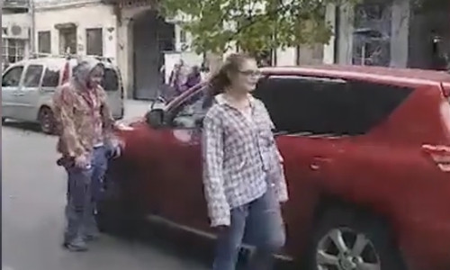 Неадекватный перформанс устроили молодые люди в центре Одессы