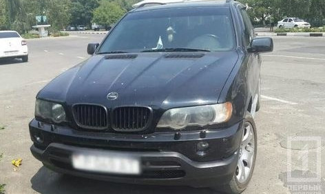 Пограничники  конфисковали автомобиль с молдавскими номерами