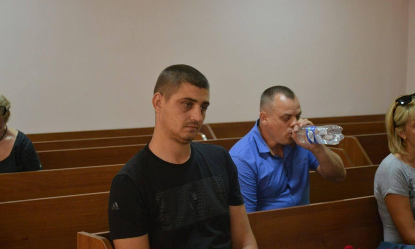 В Одессе суд отпустил домой киллера и похитителя людей (ФОТО)