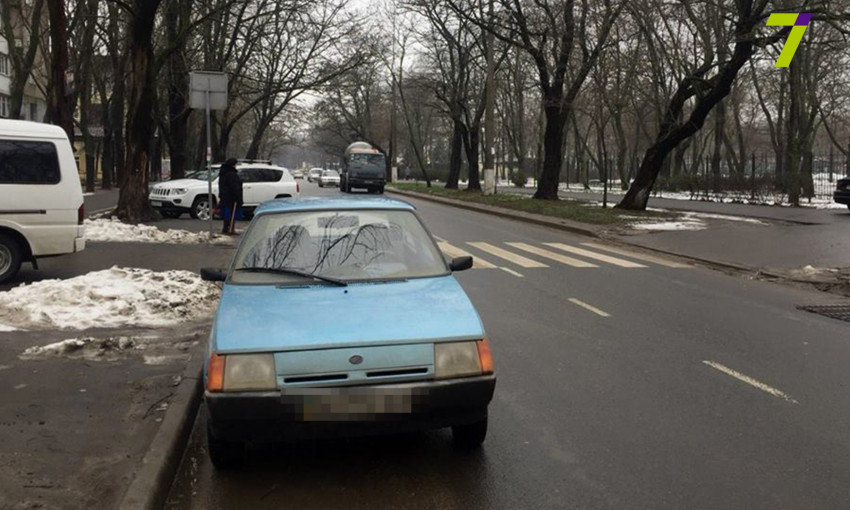 В Одессе на пешеходном переходе сбили ребёнка