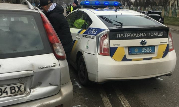 В Одессе авария с участием патрульной машины (ФОТО)