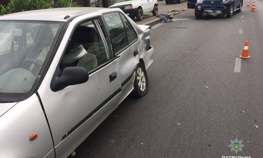 В Одессе произошло столкновение двух автомобилей: есть пострадавшие