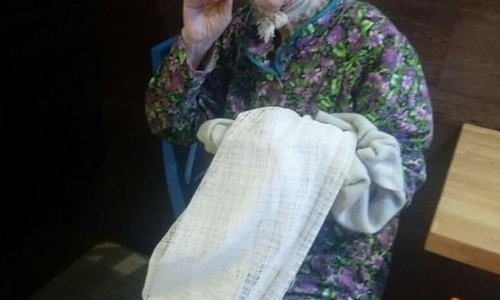 Возле Одесского Ж/Д вокзала найдена пожилая женщина с потерей памяти (ФОТО)
