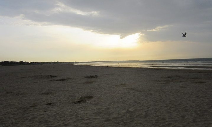 На черноморском пляже нашли труп женщины