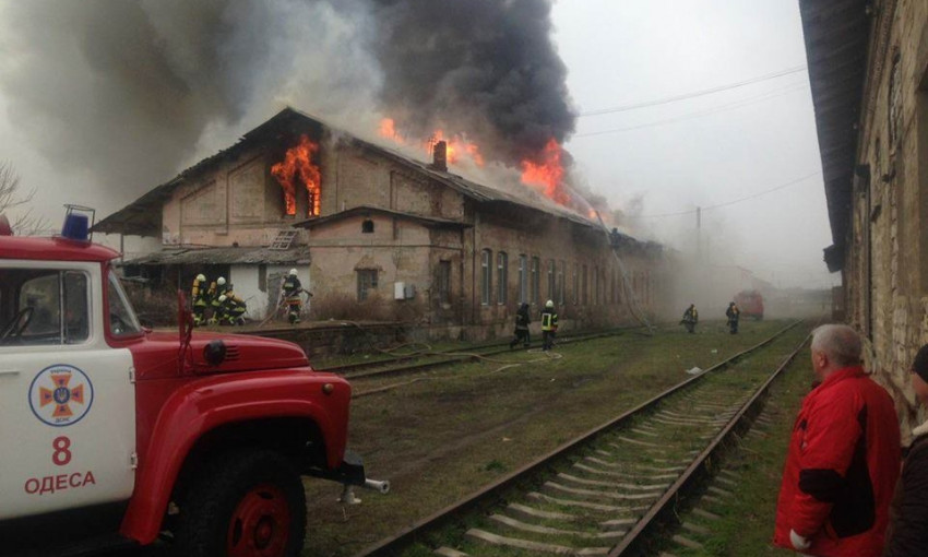 На Заньковецкой горели склады