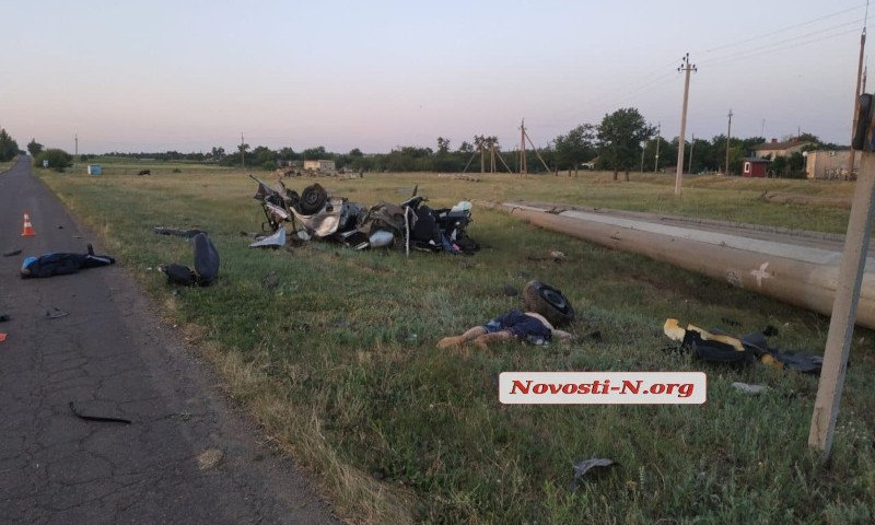 По дороге в соседнюю область произошло смертельное ДТП с одесским автомобилем (ФОТО)