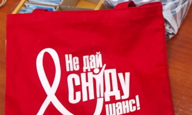 В Одессе провели акцию к Международному дню борьбы со СПИДом (ФОТО)